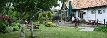 Golden Ball Hotel
