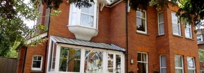 Wimblehurst Hotel