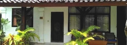 Gazebo Beach Hotel