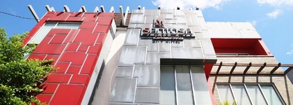 Santosa City Hotel