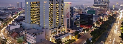 Grand Mercure Jakarta Harmoni