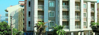 Almena Hotel