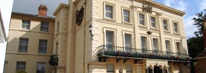 Castle Hotel
