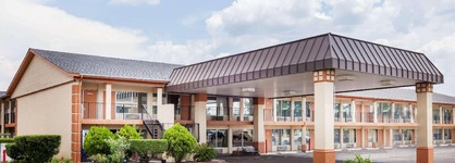 Super 8 By Wyndham Longview I-20