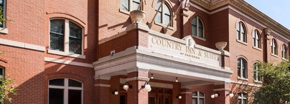 Country Inn & Suites By Radisson, St. Charles Historic District