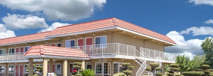 Days Inn By Wyndham Turlock