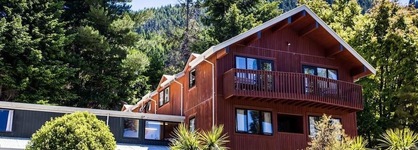 Yha Queenstown Lakefront