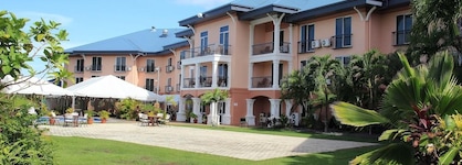 Tradewinds Hotel
