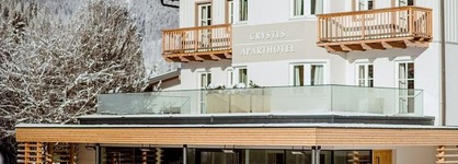 Crystls Aparthotel