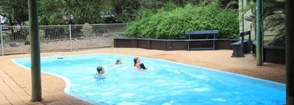 Capricorn Caves - Caravan Park