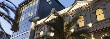 The Melbourne Hotel