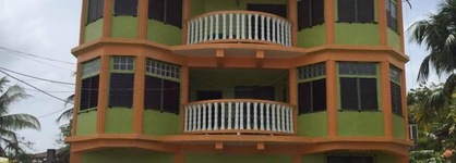 Chaleanor Hotel