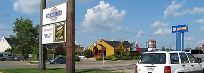 Colonial Inn