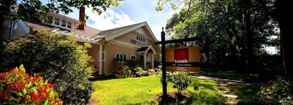 Leaside Manor By The Leaside Group