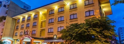 Hotel Pinares Plaza