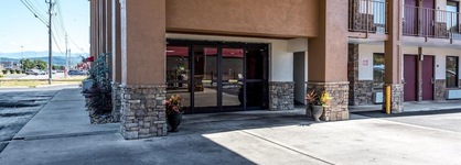 Red Roof Inn & Suites Pigeon Forge - Parkway