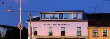 Hotel Sharingham