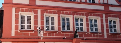 Boutique Hotel & Bio Wirtshaus Schwarzer Bock
