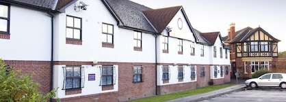 Premier Inn Manchester Airport Heald Green