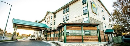 Boothill Inn And Suites