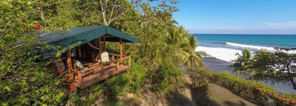 La Leona Lodge