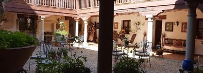 Posada Los Caballeros