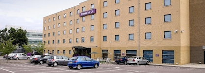 Premier Inn Stevenage Central