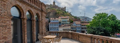 Hotel Abanotubani