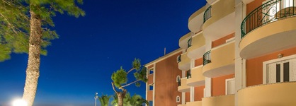 Balcony Hotel - Adults Only