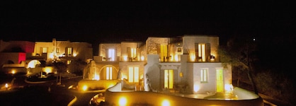 Golden Sun Hotel