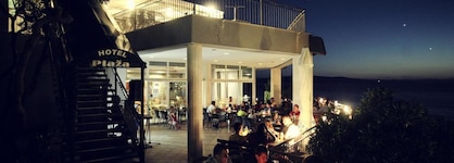 Beach Hotel