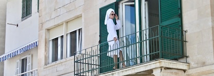 Galeria Valeria Seaside Downtown - Mag Quaint & Elegant Boutique Hotel