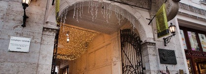 Hotel Gozsdu Court