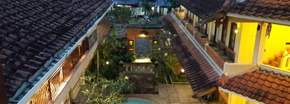 Arondari Hotel
