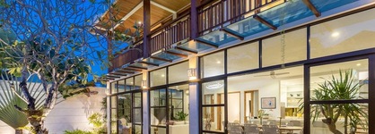 Villa Lumut