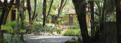 Laras Asri Resort And Spa
