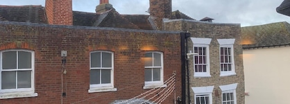 Pilgrims Hotel