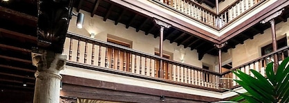 Hostel Mii Mercader De Sedas