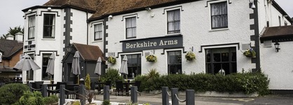 Berkshire Arms By Chef And Brewer Collection