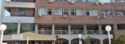 Adresa Suites