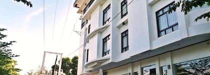 Ipil Suites Puerto Princesa