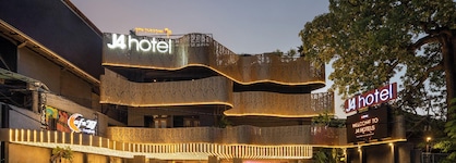 J4 Hotels Legian
