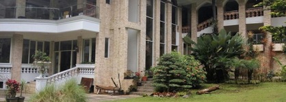Grand Paradise Hotel