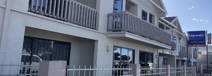 Edgewater Motor Lodge