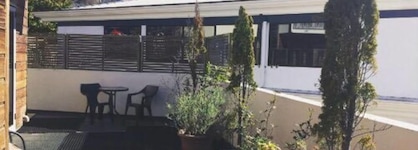 On Top Apartments & Hostel Backpackers