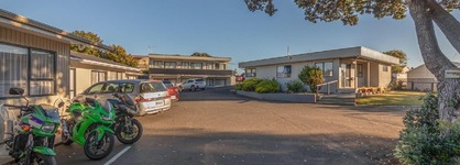 Fiesta Court Motel