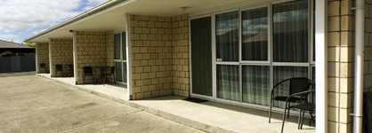 Charlton Motel