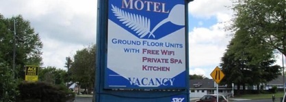 Malones Motel