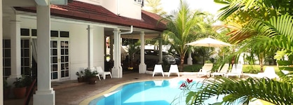 Rumah Putih Near Klia & Xiamen University