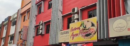 Oyo 90273 Mz Hotel